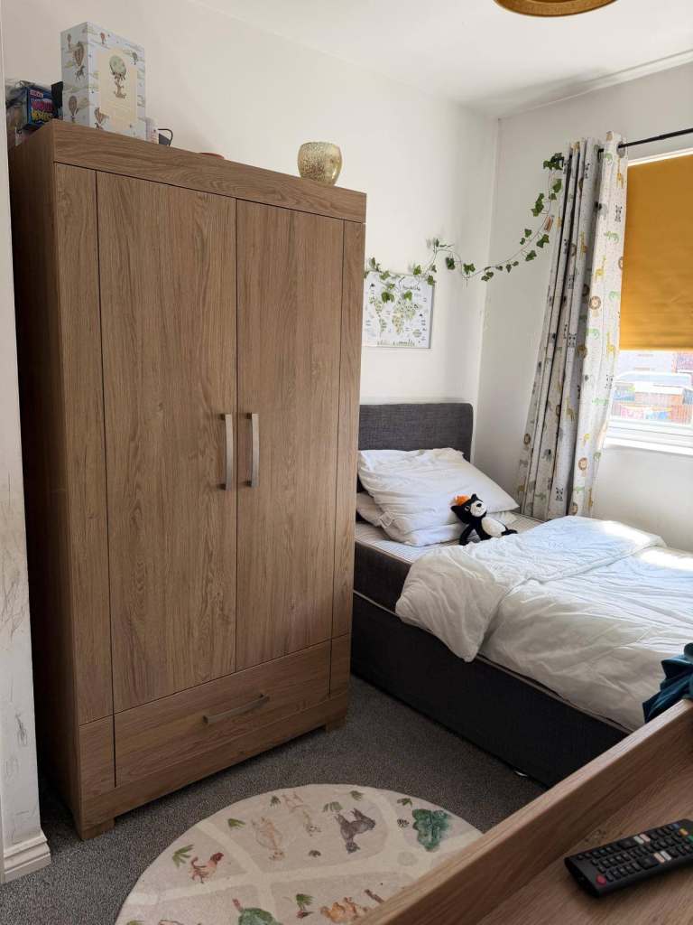 Silver cross wardrobe, good condition. Collection only