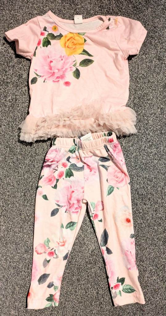 Shein Baby Girl Floral Printed Mesh Contrast Top And Pants Set 9-12 m