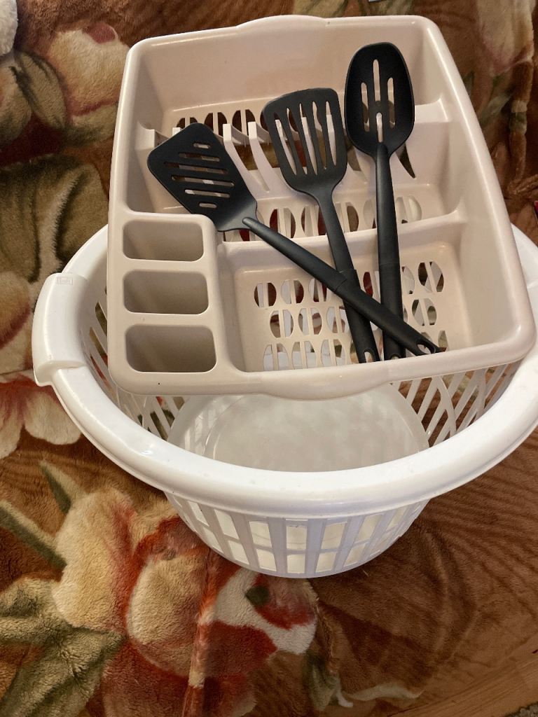 kitchenware Wham Casa Round Laundry Basket & Dish Drainer with Utensils