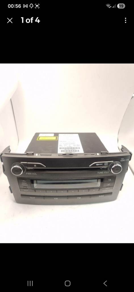 TOYOTA AURIS Radio CD Player Module Unit 86120-02521