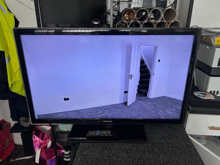 Samsung 40 inch Freeview HD TV Television