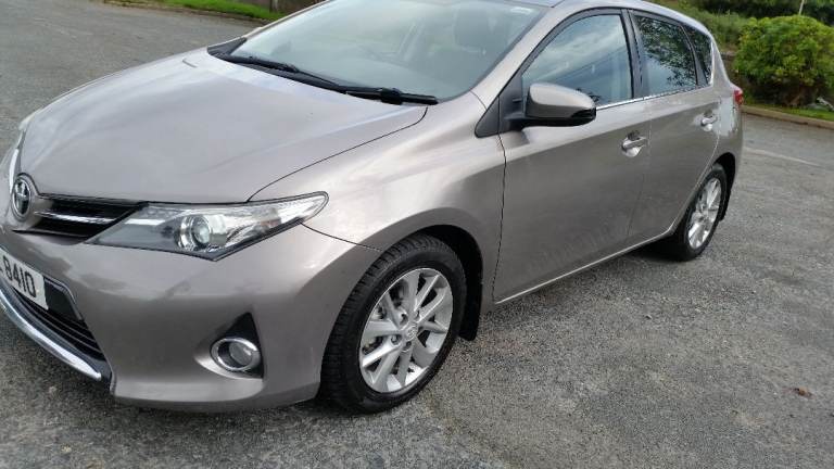 **BEAUTIFUL** 2014 Toyota AURIS 1.6 **MOTD TO 29 AUGUST 2027** JUST VALETED **FULL HISTORY**