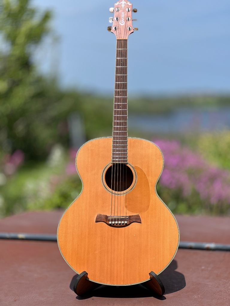 Crafter acoustic guitar
