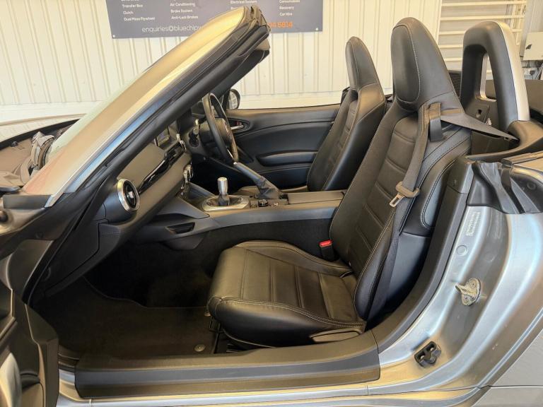 2018 Fiat 124 Spider 1.4 MultiAir Lusso Euro 6 2dr CONVERTIBLE Petrol Manual