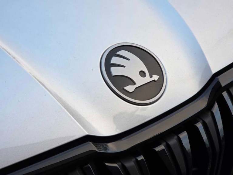 2025 Skoda Kodiaq 1.5 TSI iV 204 SportLine 5dr DSG Automatic SUV Hybrid Automatic