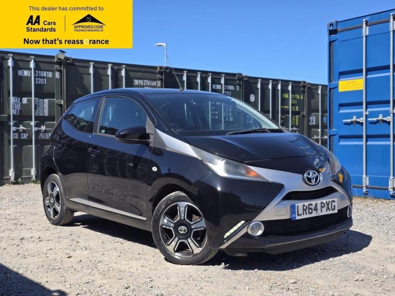 2014 Toyota AYGO 1.0 VVT-i x-clusiv Hatchback 5dr Petrol x-shift Euro 5 Euro 5 (68 ps) Hatchback ...