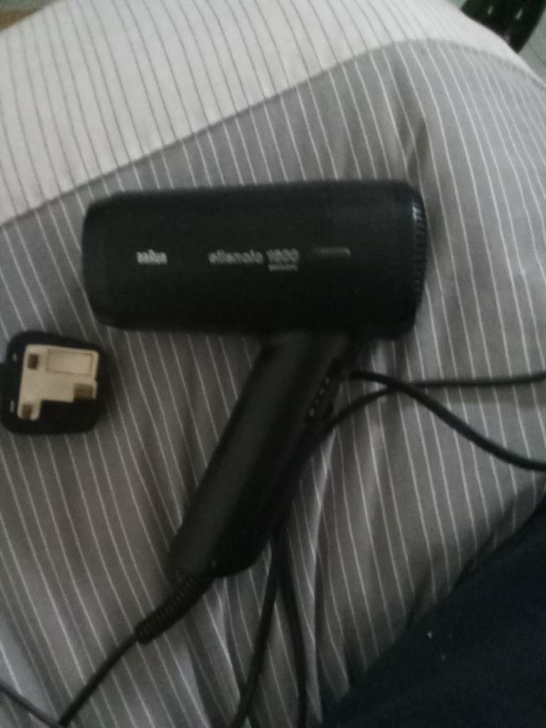 Braun Silencio 1600 Electronic Hair Dryer - Black, Good Condition