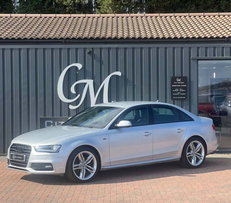 2014 Audi A4 2.0 A4 Black Edition TDI 4dr Saloon Diesel Manual