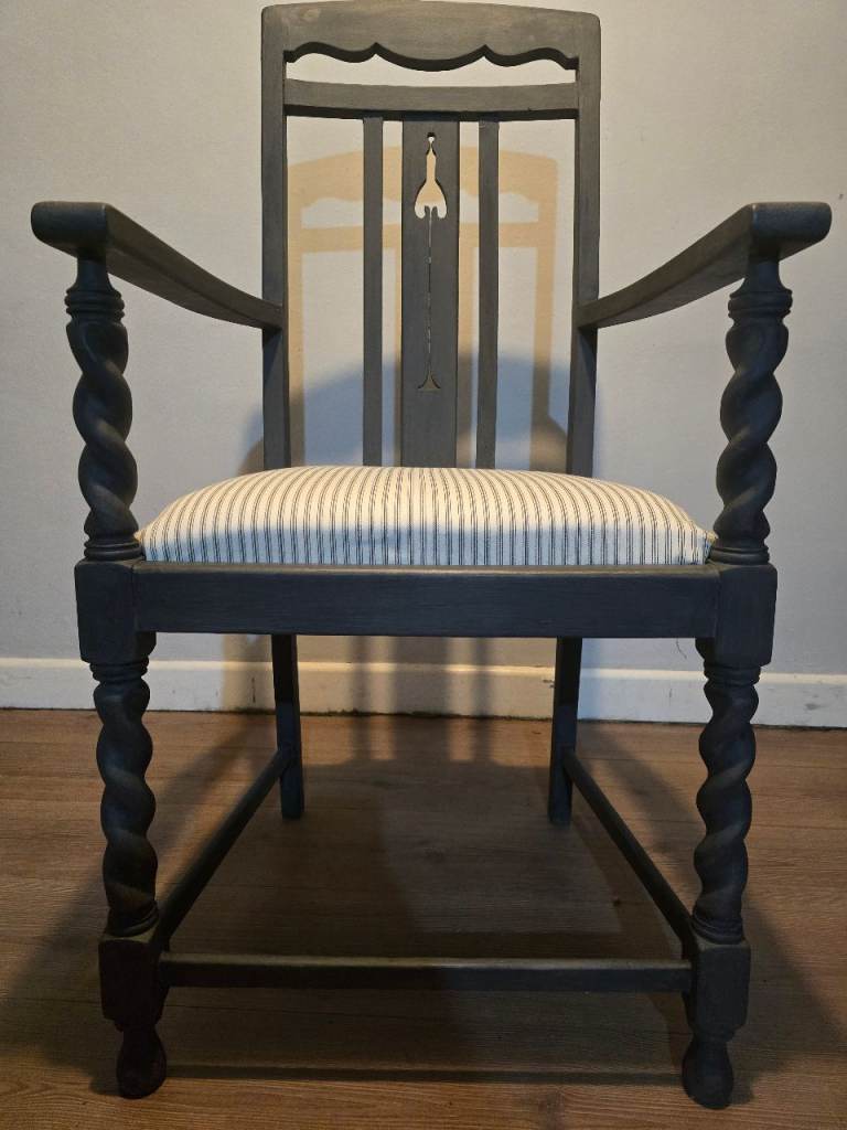 REFURBISHED Vintage XL Oak Carver Armchair Rustic Charcoal Barley Twist - Collection SW13