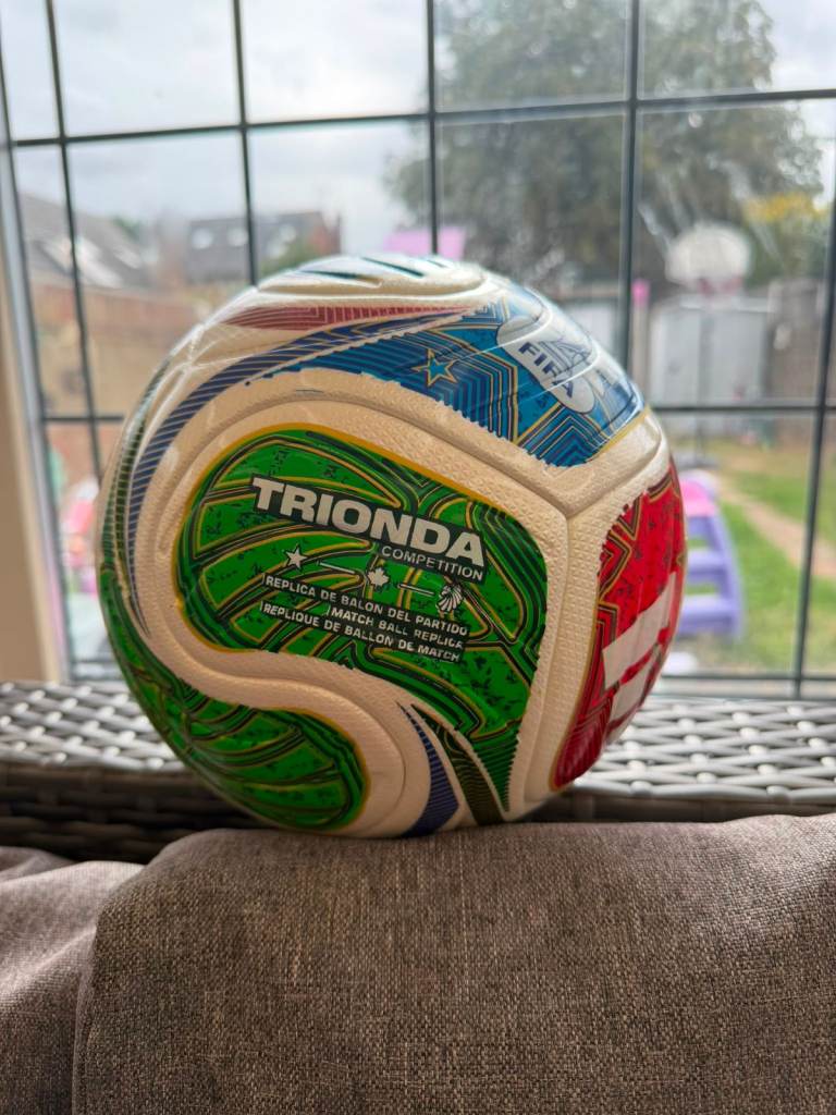 Football Ball FIFA TRIONDA 2026