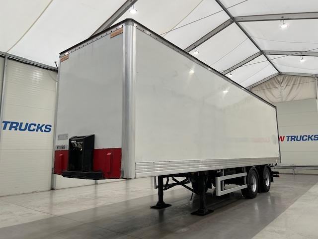 Montracon Tandem Axle Rear Steer Box Trailer