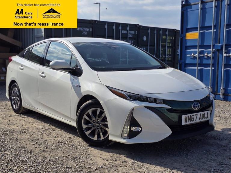 2018 Toyota Prius 1.8 VVT 8.8kWh Business Edition Plus Hatchback 5dr Petrol Plug-in Hybrid CV Hat...