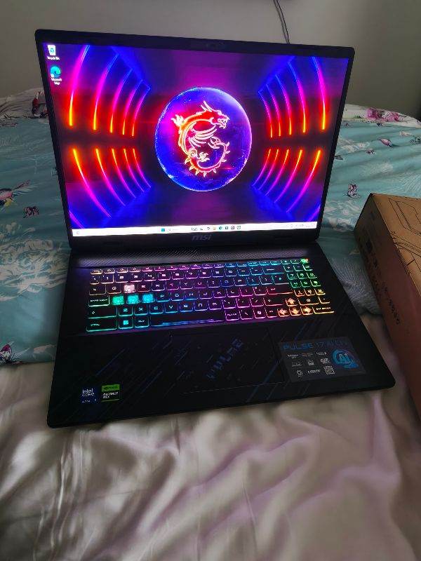 MSI Pulse 17 240Hz Gaming Laptop - (Intel Core Ultra 9 185H NVIDIA RTX 4060