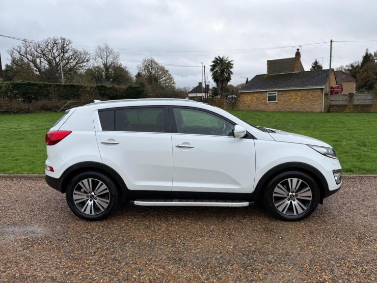 2016 Kia Sportage 1.7 CRDi EcoDynamics 3 2WD Euro 6 (s/s) 5dr ESTATE Diesel Manual