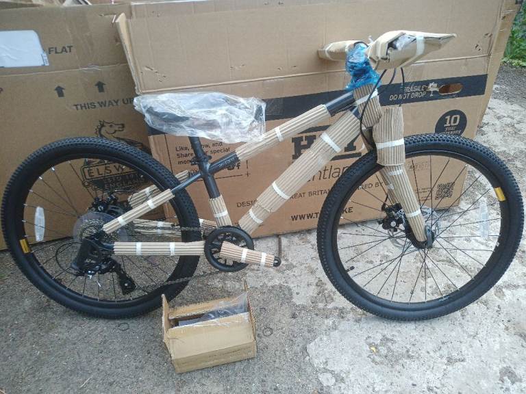 New Hoy Pentland 24 Inch Kids Junior Bike Disc Brake - Stealth Black RRP £470.00
