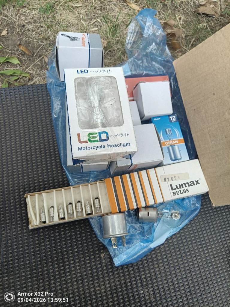 Motorcycle light bulbs 6v