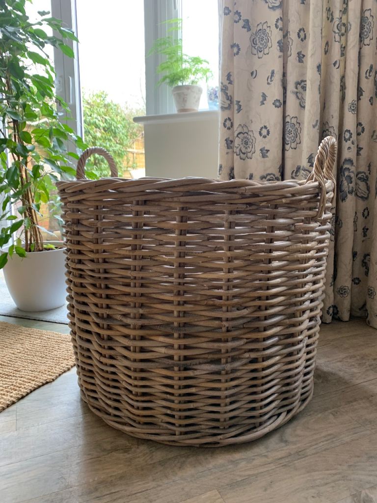 Rattan Round Log Basket