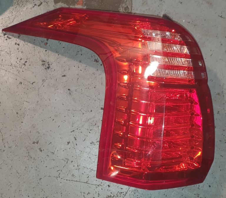 Peugeot 5008 Left Side Rear Light 2010