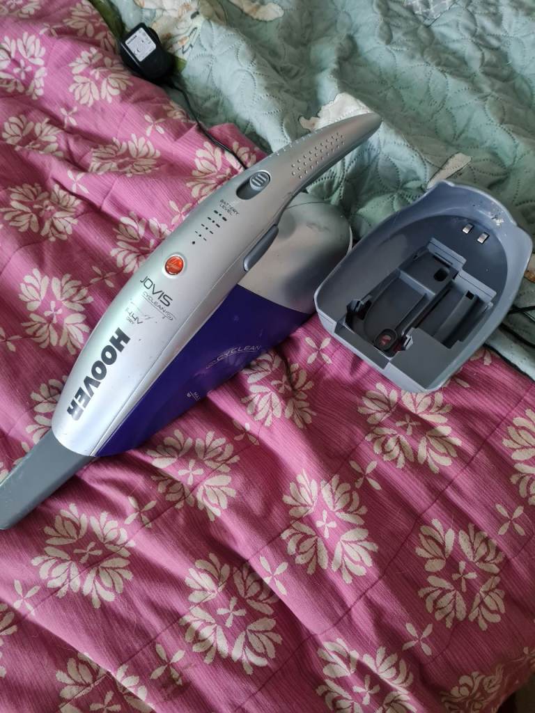 Hoover Jovis Handheld Vacuum Cleaner with Charger