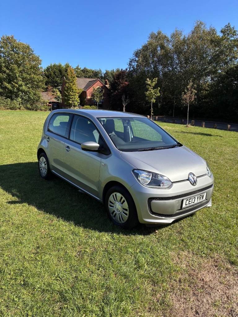Volkswagen, UP, Hatchback, 2013, Manual, 999 (cc), 3 doors