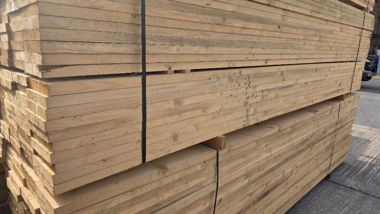🪚 German White Wood Scaffold Boards