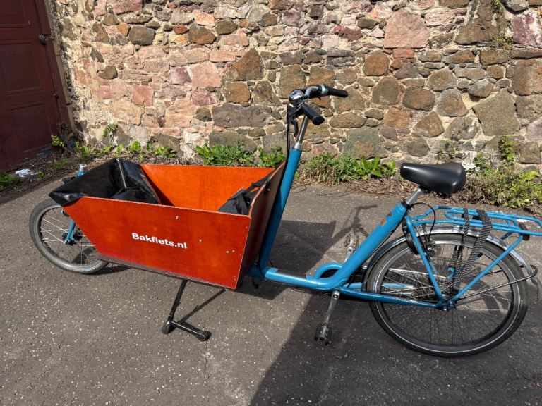 Bakfiets.nl Cargo Bike - Great for Family and Shopping