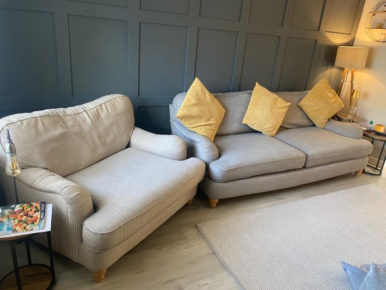 NEXT SOFAS
