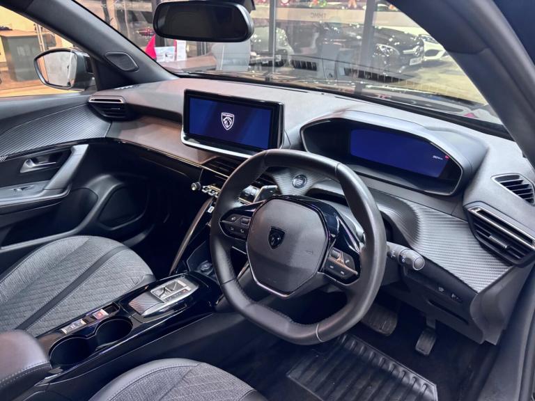  Peugeot 2008 1.2 PureTech Allure EAT Euro 6 (s/s) 5dr Petrol Automatic