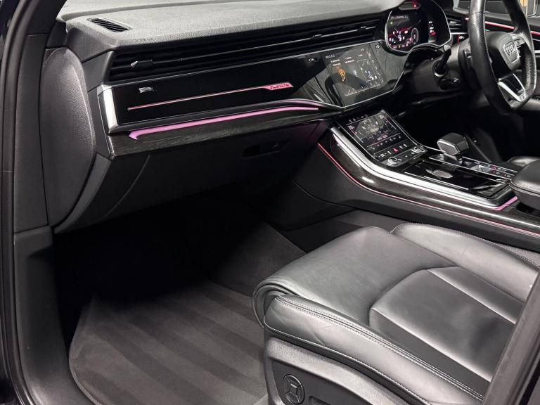 AUDI Q7 3.0 TFSI V6 55 Black Edition 2021