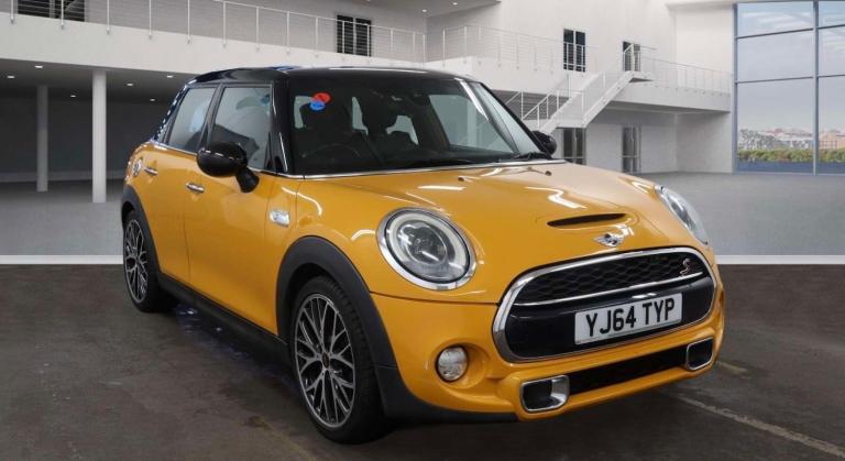2014 MINI Hatch 2.0 Cooper S 5dr Auto HATCHBACK PETROL Automatic