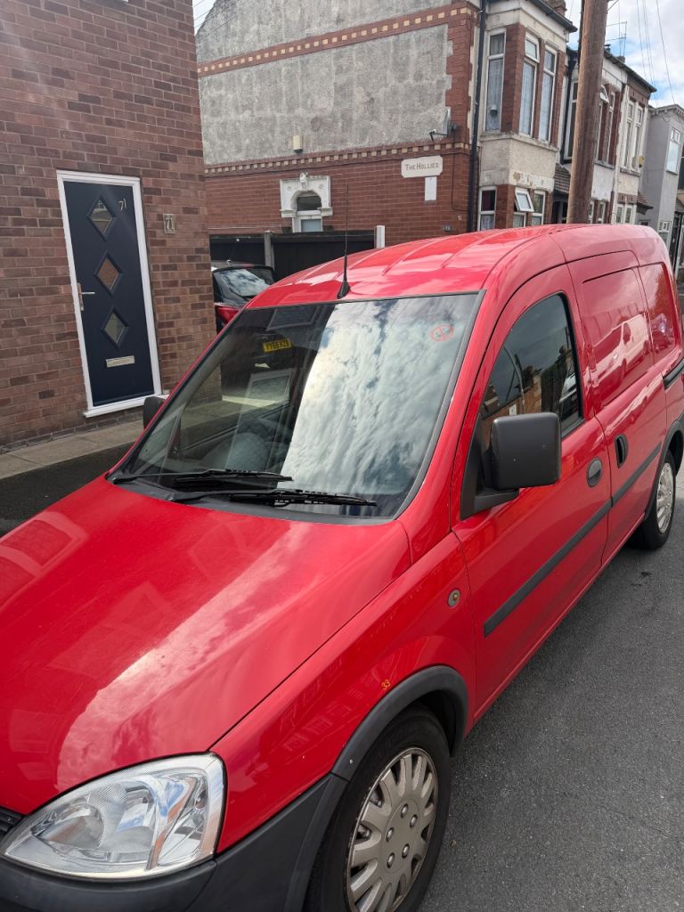 Vauxhall COMBO 2011