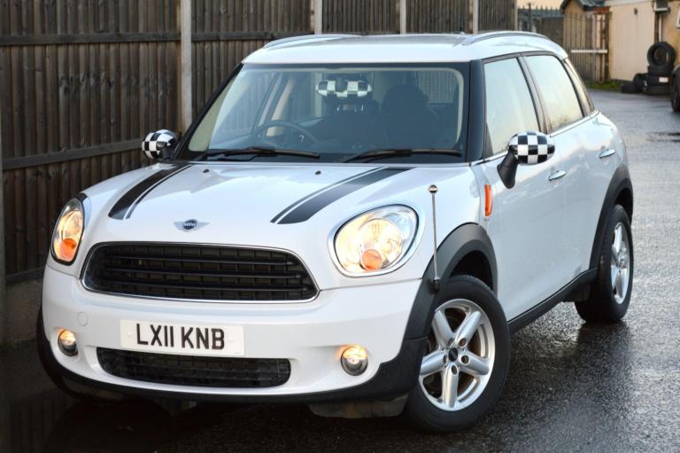  MINI Countryman 1.6 Cooper SUV 5dr Petrol Steptronic Euro 5 (122 ps) Petrol Automatic