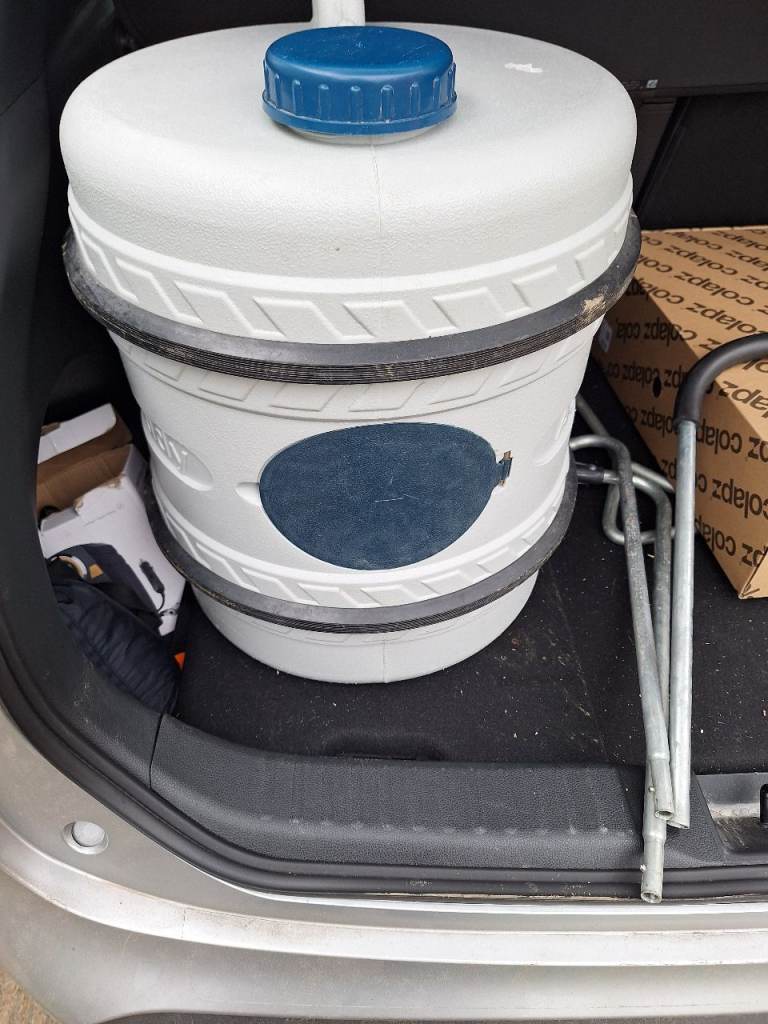Aqua Caddy