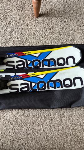 Salomon X- Race Junior Skis with Bindings and Wed'ze Bag – Good