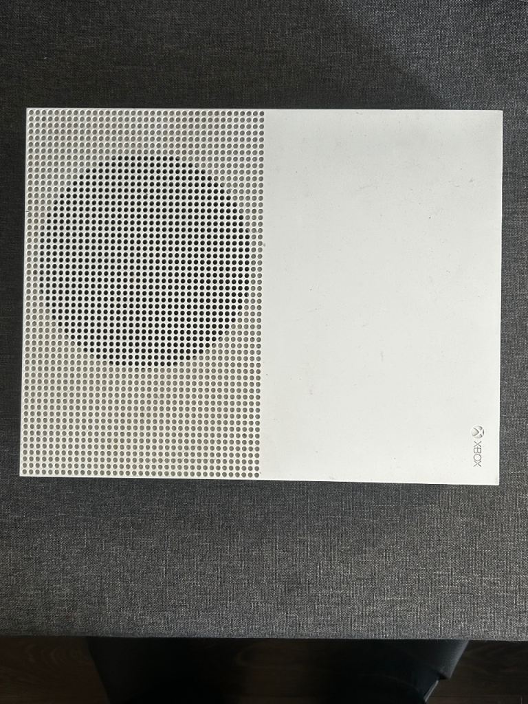 Xbox One S Console with White Controller – Good Condition