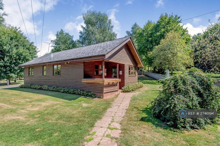 2 bedroom house in Ford Farm Holiday Lodges, Kilcot, Newent, GL18 (2 bed) (#2746194)