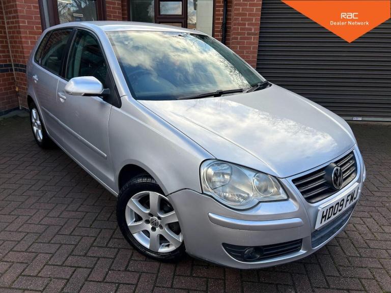 VOLKSWAGEN POLO 1.4 Match 5dr 2009