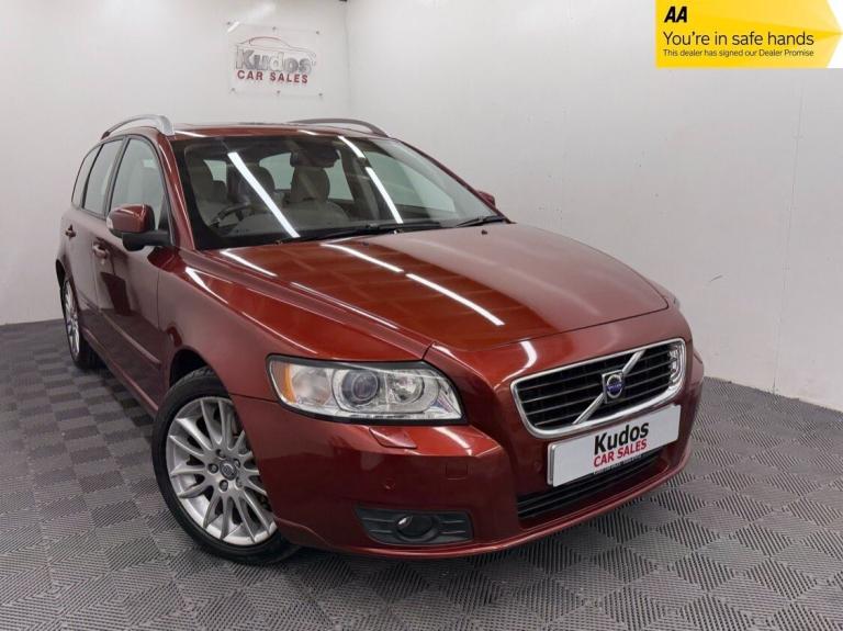 2009 Volvo V50 D5 SE Lux 5dr AUTOMATIC ESTATE - 74000 MILES - LEATHER - NAV ESTATE Diesel Automatic