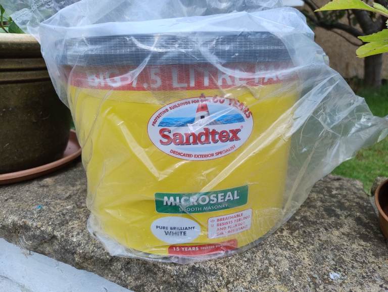 SANDTEX Microseal WHITE MASONRY PAINT 7.5L - Brand New and Sealed. 