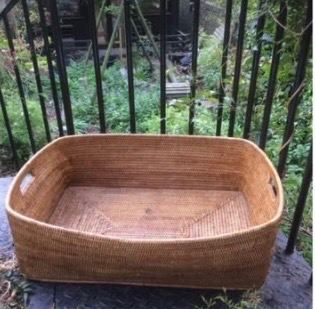 Dog basket