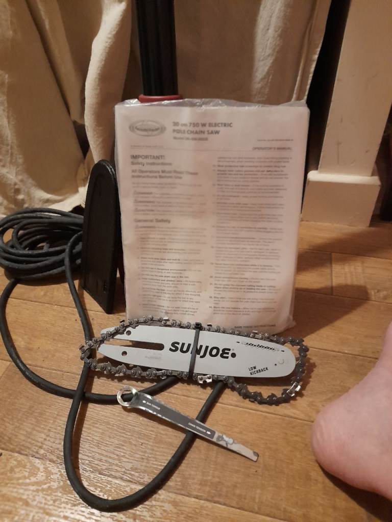 Pole  extended chainsaw 