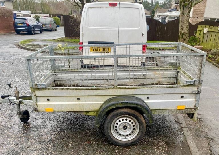 Single Axl trailer with removeable mesh cage 7ft x 4ft