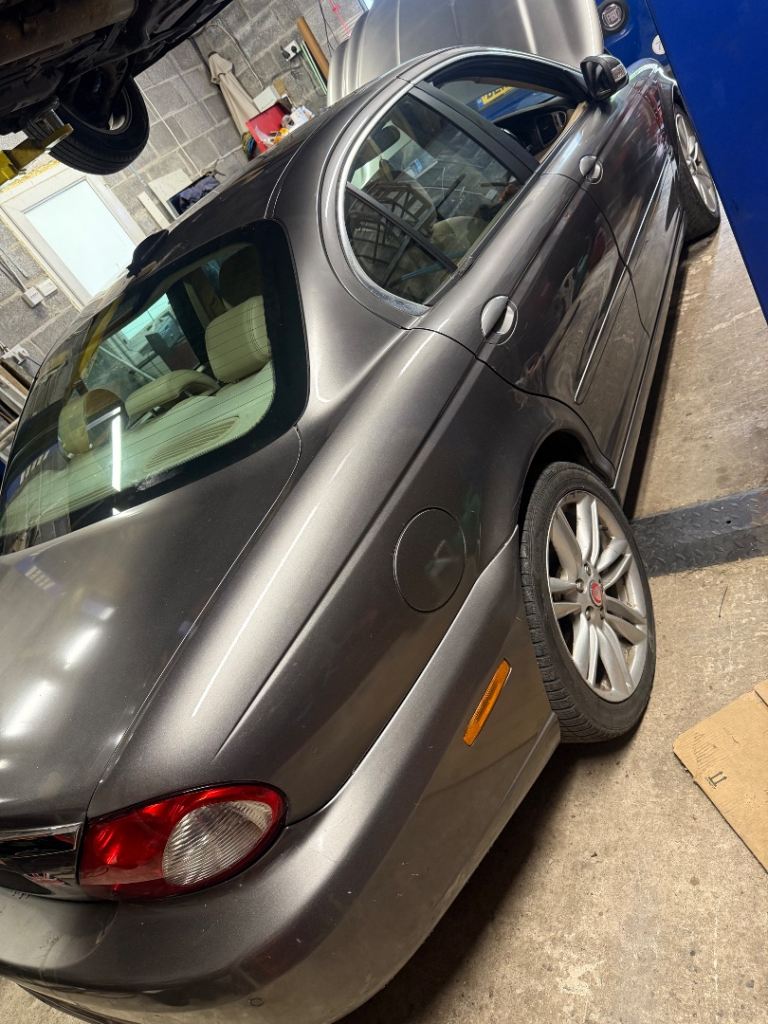 Jaguar, X-TYPE, Saloon, 2009, Manual, 1998 (cc), 4 doors