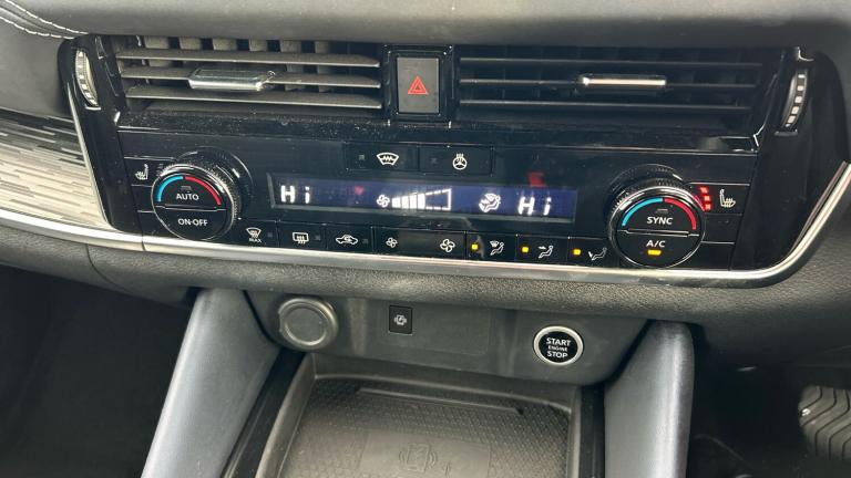 2022 Nissan Qashqai 1.3 DiG-T MH 158 Tekna 5dr Xtronic Petrol Hatchback Hatchback Petrol Automatic