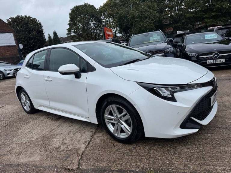 2023 Toyota Corolla 1.8 VVT-i Hybrid Icon Tech 5dr CVT HATCHBACK PETROL/ELECTRIC Automatic