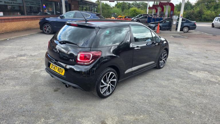 2018 DS Automobiles DS 3 1.2 PureTech 82 Connected Chic 3dr HATCHBACK Petrol Manual