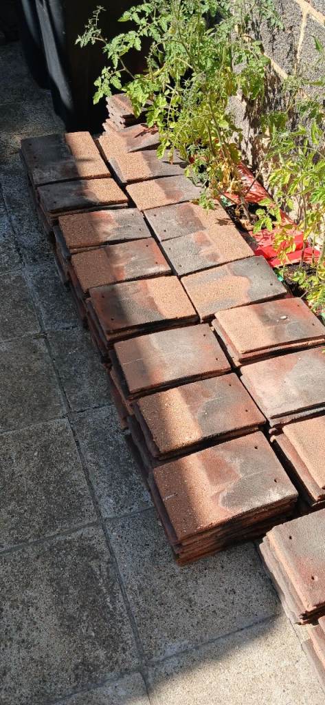 200 + Reclaimed Roof Tiles