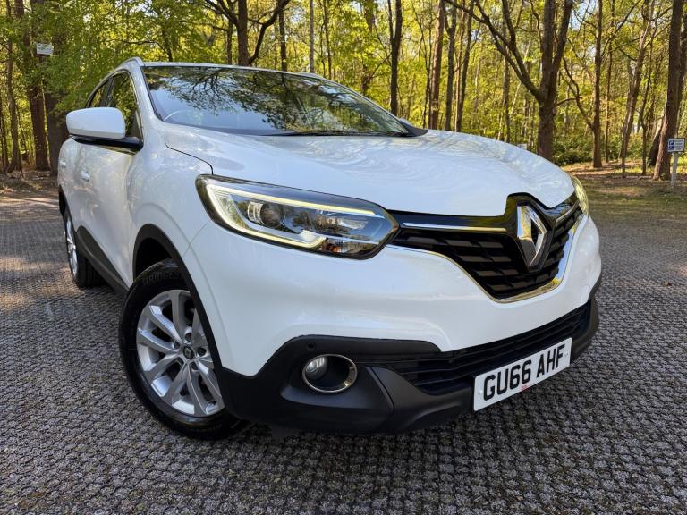 2016 Renault Kadjar 1.5 dCi Dynamique Nav EDC Euro 6 (s/s) 5dr HATCHBACK Diesel Automatic