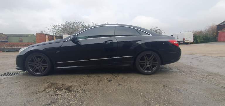 Mercedes-Benz, E CLASS, Coupe, 2012, Semi-Auto, 2143 (cc), 2 doors