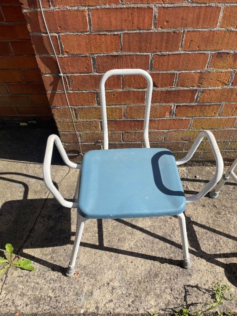 Free - High Seat